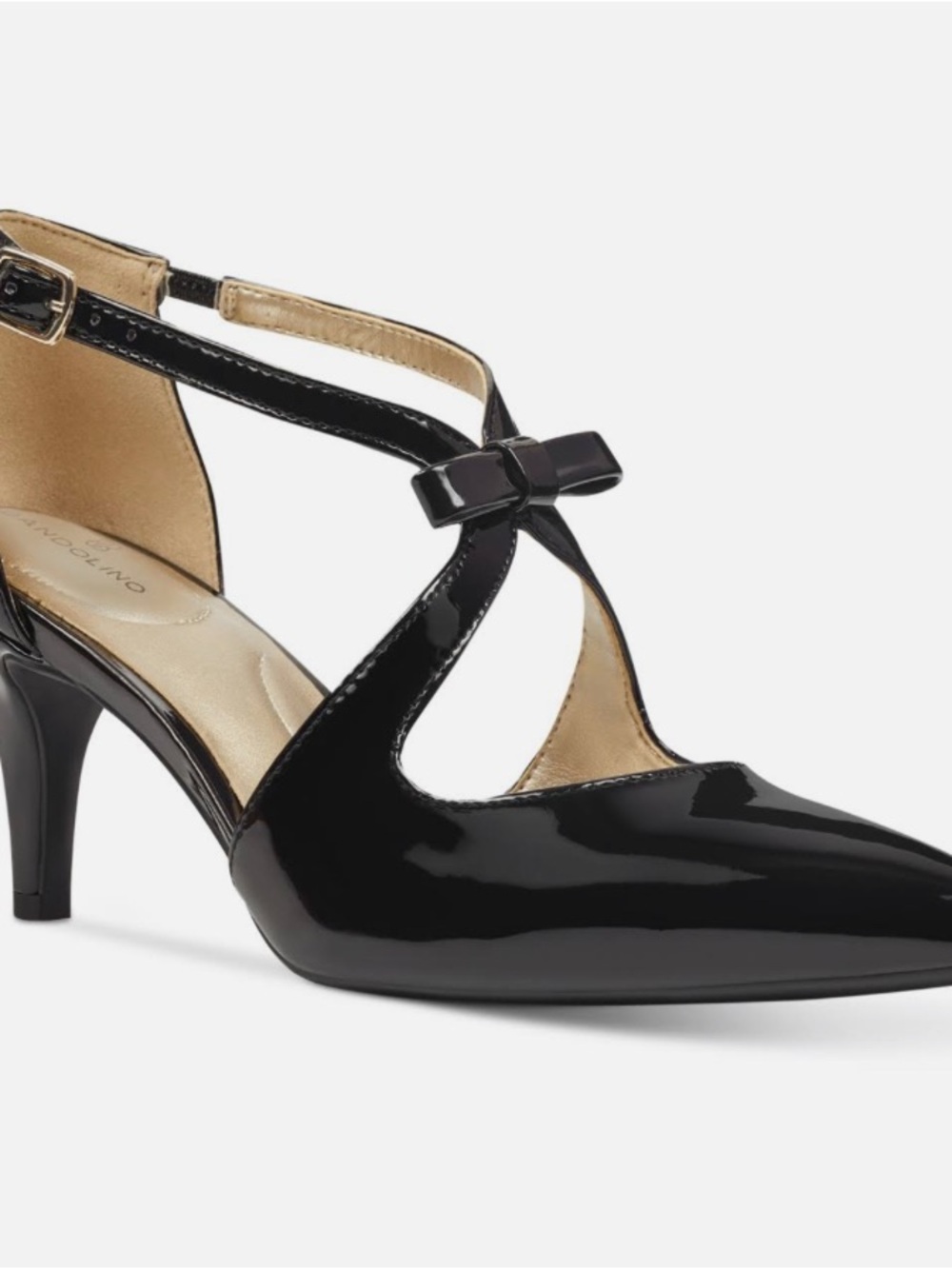 New Bandolino Black Patent Leather Zeffer T-Strap Pointed Toe Mid Heels